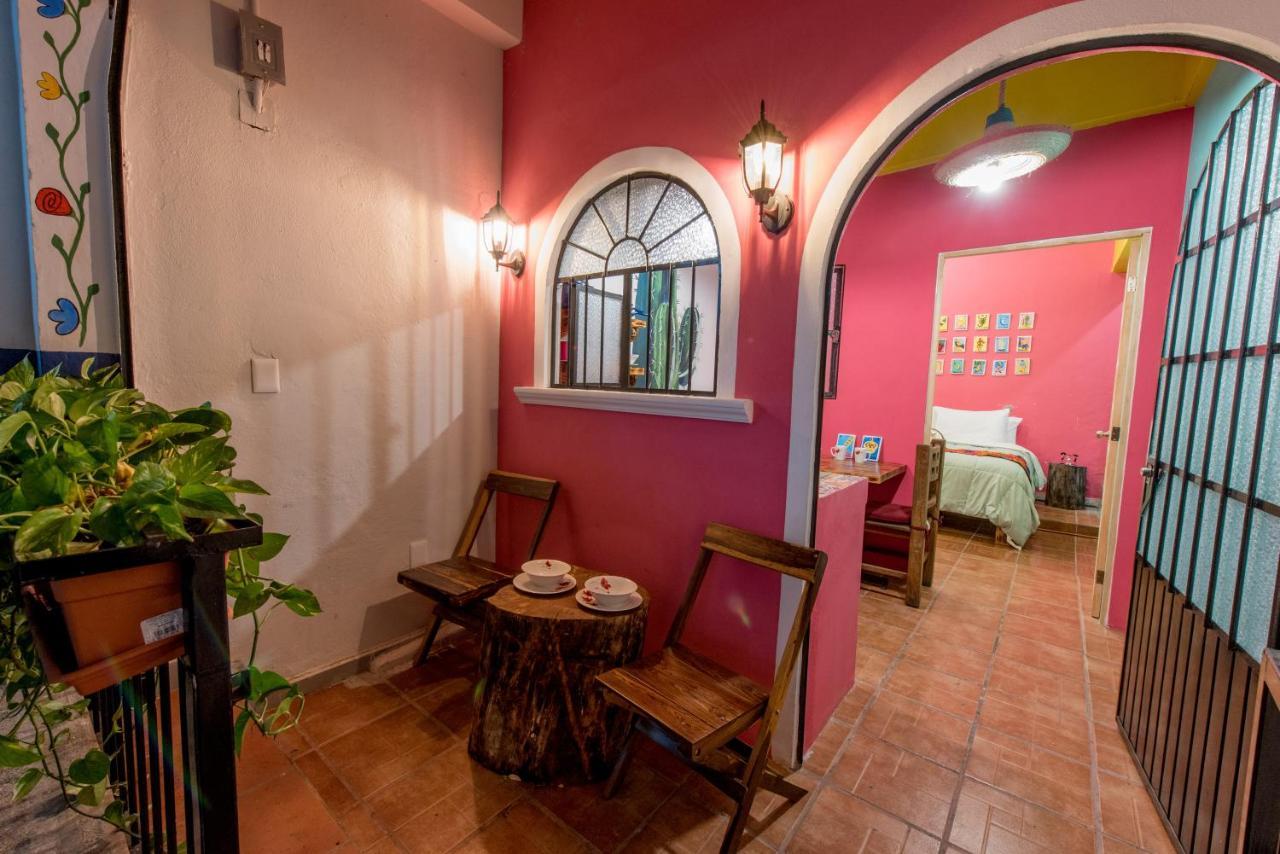 Отель Casa Maria Malecon Пуэрто-Вальярта Экстерьер фото